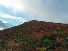 紅葉の安達太良山は必見です
