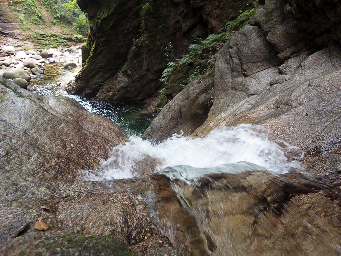 写真をクリックで拡大します