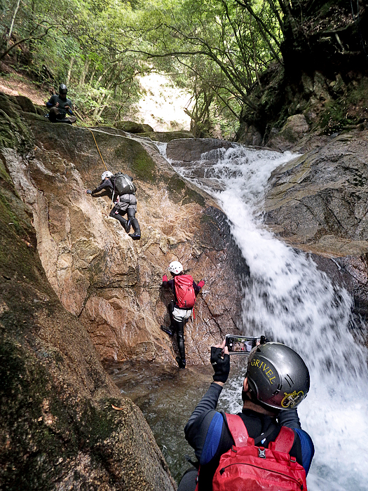写真をクリックで拡大します