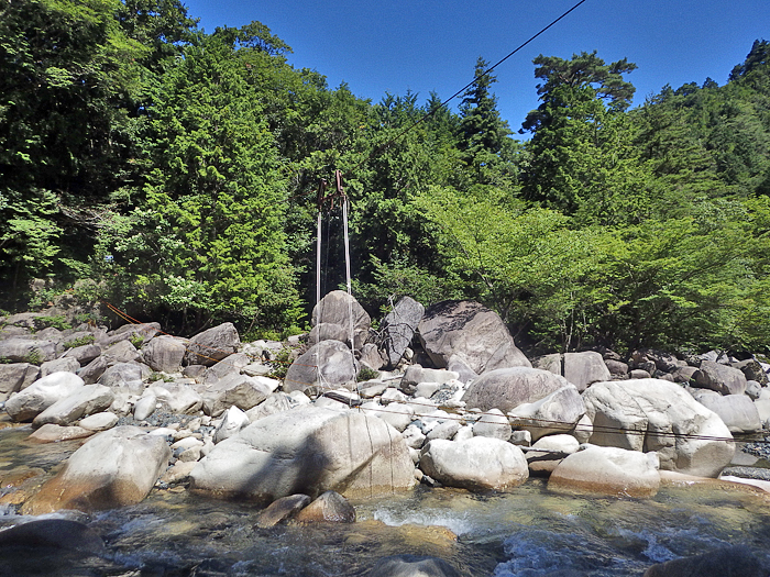 写真をクリックで拡大します