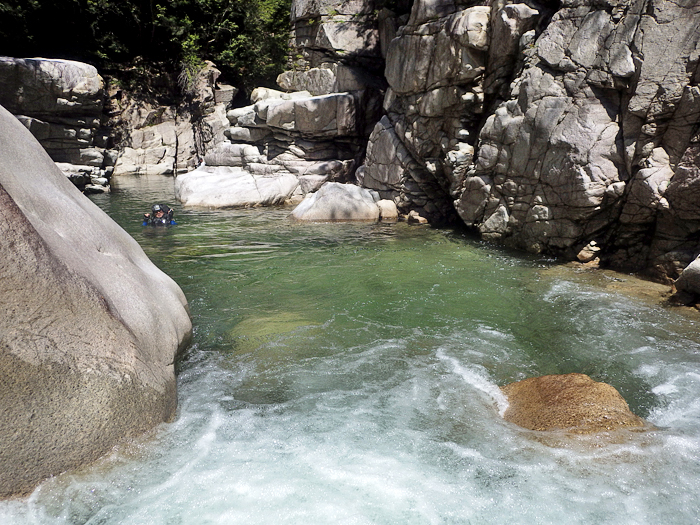 写真をクリックで拡大します